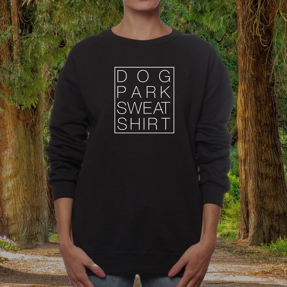 Women’s sweater sweatshirt crewneck dog mom - Picture 1 of 2